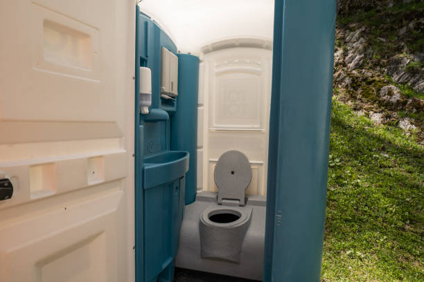 Portable Toilet Options We Offer in Paris, KY